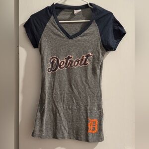 Detroit Tigers Gray and Navy T-Shirt